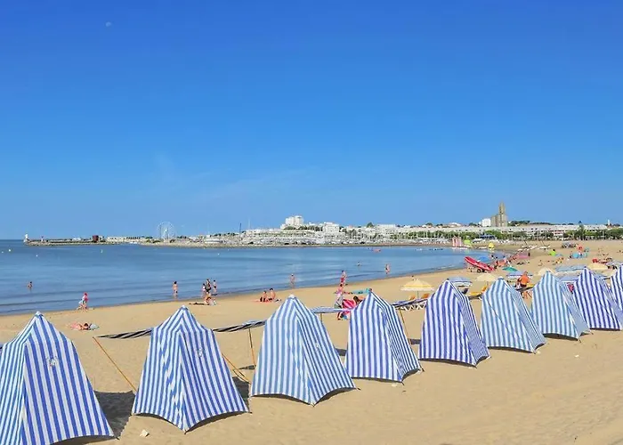 Joli à 3 Min De La - Rénové En Avril 2025 Apartamento