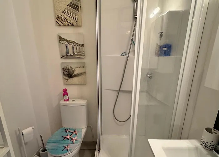 Joli à 3 Min De La - Rénové En Avril 2025 Apartamento