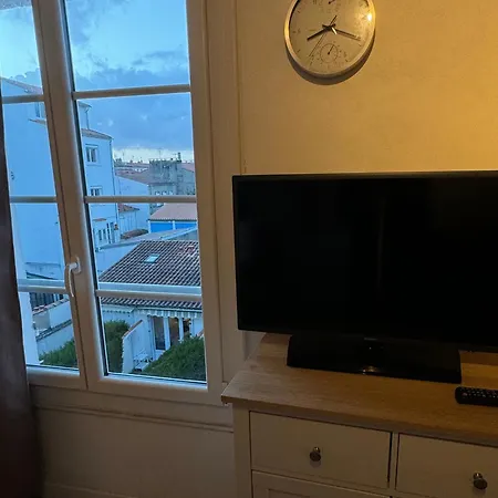 Joli A 3 Min De La - Renove En Avril 2025 * Royan